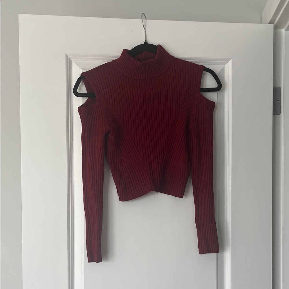 bebe Burgundy Cold Shoulder Ribbed Crop Top